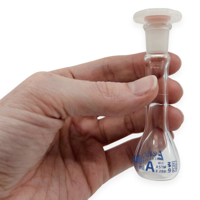 Eisco Labs - 5mL Class A Volumetric Flask with Polyethylene Stopper, Borosilicate Glass, ASTM E288 Certified for Accurate Solution Preparation in Analytical Chemistry, Pharmaceutical, and Laboratory Use